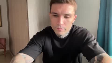 Snapshot of larsskeet chatting on May 29, 2026, 5:44 pm larsskeet online show from May 29, 2026, 5:44 pm