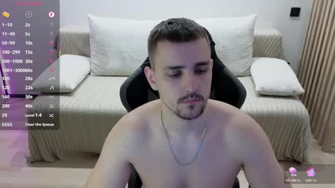 Snapshot of larstar01 chatting on November 22, 2025, 11:15 pm Lars online show from November 22, 2025, 11:15 pm