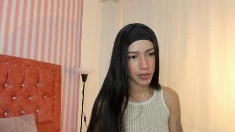 Tania  online show from June 5, 2026, 2:12 pm