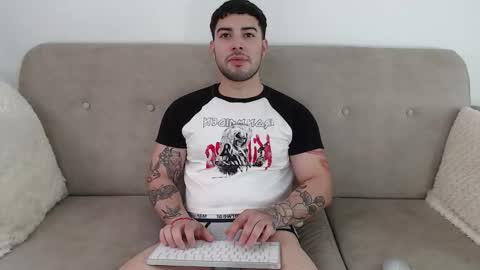 YOUR BABY online show from January 15, 2026, 7:17 pm