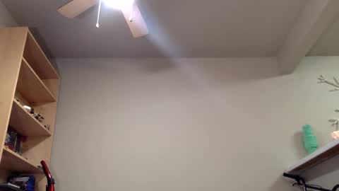 Roxy blue online show from February 25, 2026, 9:08 am