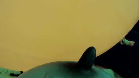 latexchris77 online show from January 15, 2025, 12:36 pm