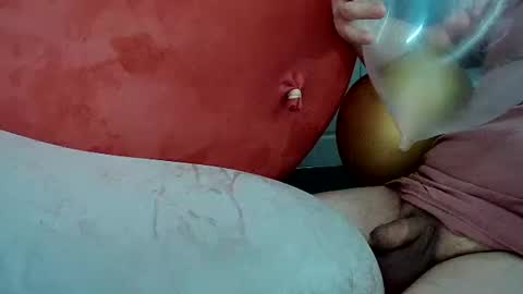Snapshot of latexchris77 chatting on May 29, 2026, 9:40 am latexchris77 online show from May 29, 2026, 9:40 am