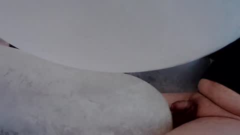 Snapshot of latexchris77 chatting on June 18, 2026, 11:03 am latexchris77 online show from June 18, 2026, 11:03 am