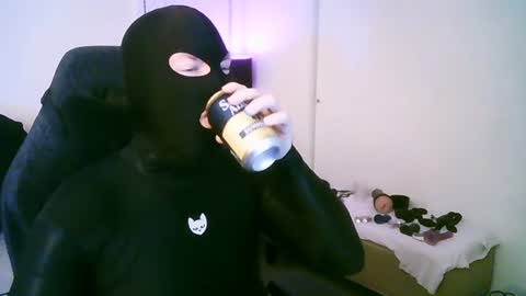 latexminheadroom online show from July 5, 2026, 1:01 am