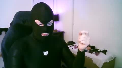 latexminheadroom online show from July 20, 2026, 5:11 am