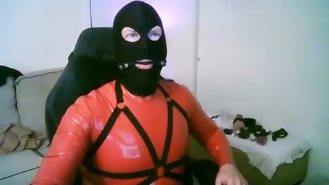 latexminheadroom online show from July 24, 2026, 5:38 am
