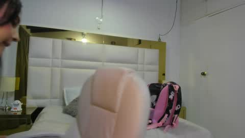 Snapshot of latin_couple20y chatting on May 3, 2026, 3:23 am Johana y Santiago online show from May 3, 2026, 3:23 am