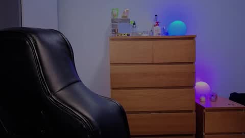  Free OF online show from October 20, 2025, 5:30 am