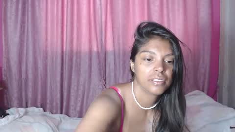 Snapshot of latin_meg chatting on October 21, 2025, 3:24 pm M E G A N online show from October 21, 2025, 3:24 pm