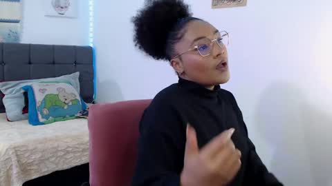 karen online show from April 25, 2026, 4:48 am