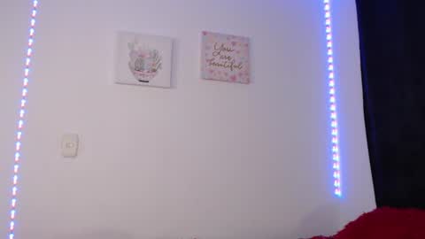 Snapshot of latin_rihanna_j chatting on July 28, 2026, 2:13 pm karen online show from July 28, 2026, 2:13 pm
