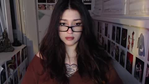 miiiiiiaaaa online show from January 8, 2025, 10:58 pm