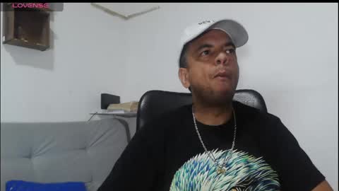 latinmartin254 online show from May 31, 2026, 4:53 am