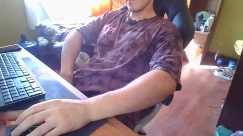 latinn_babe online show from February 5, 2025, 8:46 pm