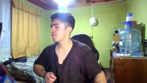 Snapshot of latinn_babe chatting on July 5, 2026, 6:09 am latinn_babe online show from July 5, 2026, 6:09 am