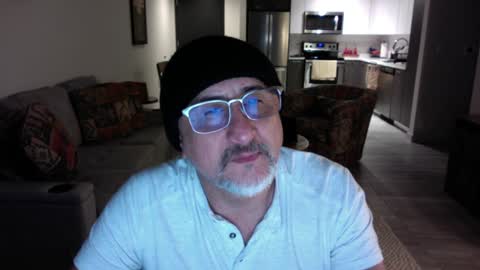 QS - INDEPENDENT MODEL online show from February 2, 2025, 2:17 am