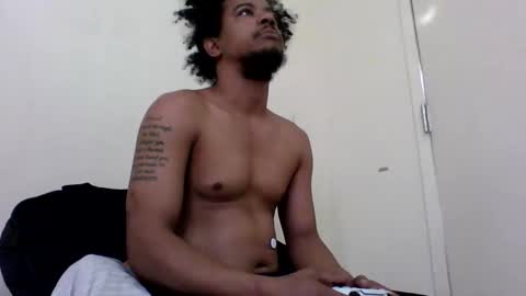 Snapshot of latinobooty66 chatting on December 1, 2025, 6:02 pm latinobooty66 online show from December 1, 2025, 6:02 pm