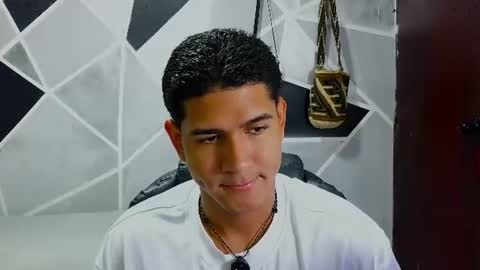 Snapshot of latinohotboy_ chatting on June 22, 2026, 12:57 pm latinohotboy_ online show from June 22, 2026, 12:57 pm