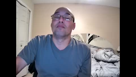 Snapshot of latinoinfla chatting on January 5, 2025, 3:32 am latinoinfla online show from January 5, 2025, 3:32 am