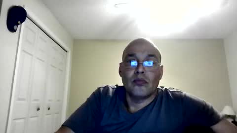 Snapshot of latinoinfla chatting on November 27, 2025, 2:35 am latinoinfla online show from November 27, 2025, 2:35 am