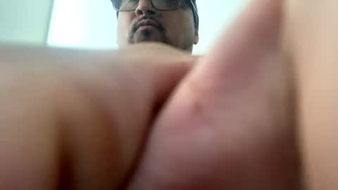 Snapshot of latn_73 chatting on December 7, 2024, 11:23 pm Mexakin online show from December 7, 2024, 11:23 pm