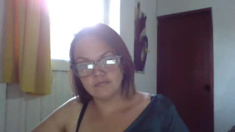 Snapshot of lau16310 chatting on June 10, 2026, 10:19 pm Laura online show from June 10, 2026, 10:19 pm