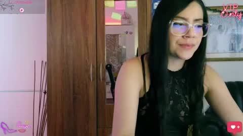 laujgray online show from March 9, 2026, 5:50 pm