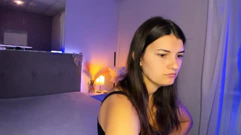 Laura online show from July 6, 2026, 5:04 am