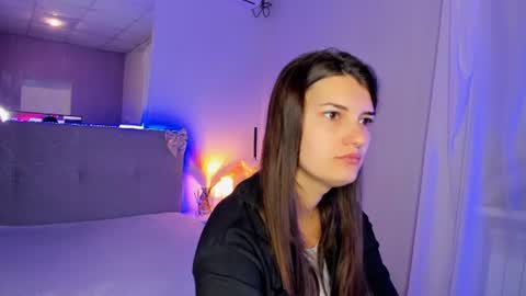 Laura online show from July 13, 2026, 4:48 am