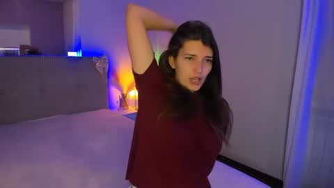 Laura online show from August 4, 2026, 4:59 am