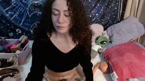 Snapshot of laura_anal_ chatting on December 4, 2024, 11:13 pm Wen online show from December 4, 2024, 11:13 pm