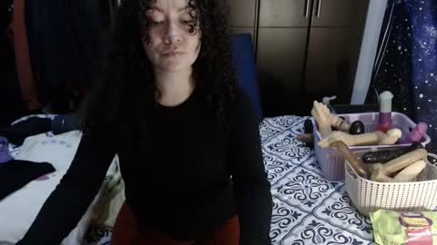 Snapshot of laura_anal_ chatting on September 19, 2025, 6:37 am Wen online show from September 19, 2025, 6:37 am