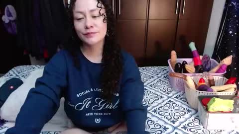 Snapshot of laura_anal_ chatting on September 29, 2025, 8:13 pm Wen online show from September 29, 2025, 8:13 pm