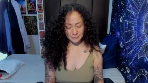  Wen  online show from May 8, 2026, 8:03 pm