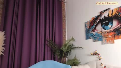 Laura online show from January 6, 2026, 7:39 pm