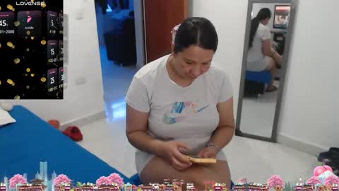 Snapshot of laura_foxx2379 chatting on February 20, 2026, 5:02 pm laura_foxx2379 online show from February 20, 2026, 5:02 pm