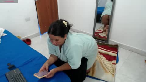 Snapshot of laura_foxx2379 chatting on April 17, 2026, 4:10 pm laura_foxx2379 online show from April 17, 2026, 4:10 pm