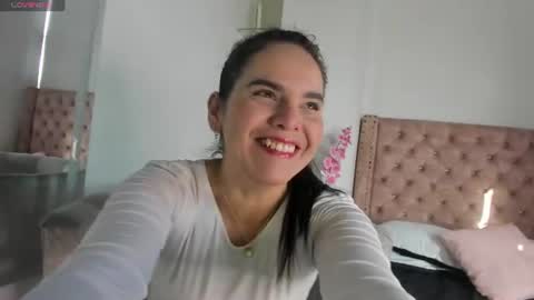 Snapshot of laura_hotties chatting on July 13, 2026, 1:14 pm laura hotties online show from July 13, 2026, 1:14 pm