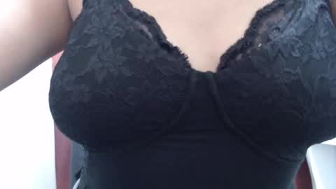 Snapshot of laura_hotyy chatting on September 27, 2025, 4:56 pm Laura online show from September 27, 2025, 4:56 pm