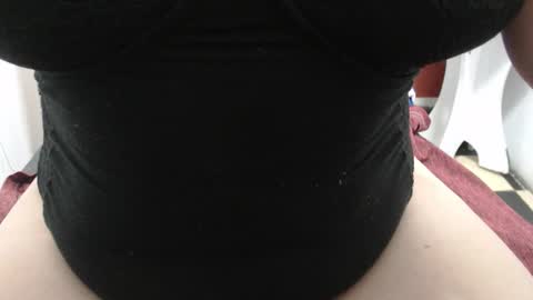 Snapshot of laura_hotyy chatting on November 10, 2025, 4:44 am Laura online show from November 10, 2025, 4:44 am