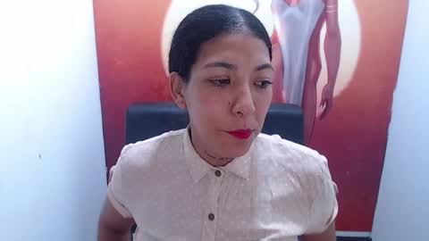 Snapshot of laura_hotyy chatting on January 10, 2026, 5:04 pm Laura online show from January 10, 2026, 5:04 pm