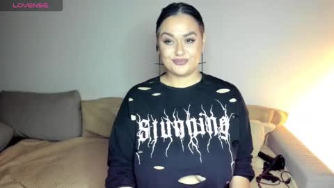 Snapshot of laura_sinner chatting on October 23, 2025, 4:50 pm Laura online show from October 23, 2025, 4:50 pm