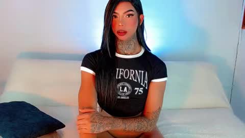 Laura online show from February 22, 2025, 11:46 pm