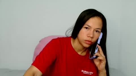 Snapshot of lauracb_ chatting on June 9, 2026, 5:13 pm lauracb online show from June 9, 2026, 5:13 pm