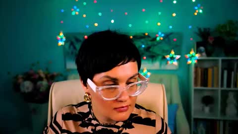 Snapshot of lauradavidsons chatting on October 29, 2025, 6:42 pm lauradavidsons online show from October 29, 2025, 6:42 pm