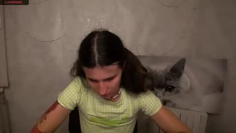 Snapshot of lauradre_ chatting on July 20, 2026, 10:39 am Laura online show from July 20, 2026, 10:39 am