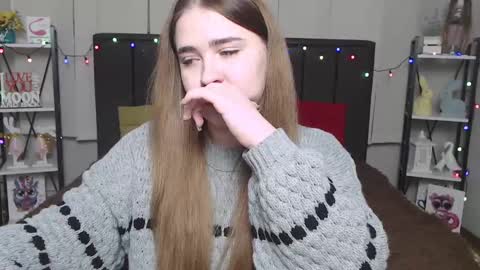 Snapshot of laurahlot chatting on January 18, 2025, 10:06 pm LauraHlot online show from January 18, 2025, 10:06 pm