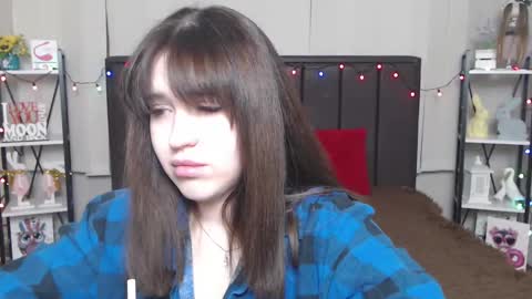 Snapshot of laurahlot chatting on February 10, 2025, 6:45 pm LauraHlot online show from February 10, 2025, 6:45 pm