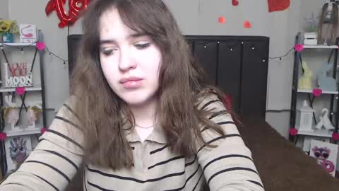 Snapshot of laurahlot chatting on February 20, 2025, 3:23 am LauraHlot online show from February 20, 2025, 3:23 am